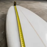 Surfboard dimensions and sizing