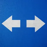 Flèche de comparaison entre deux spots